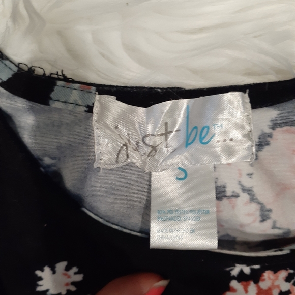 Just be size s dress - Picture 2 of 2